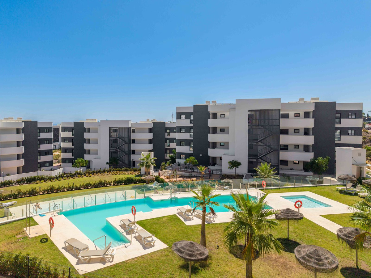 Se vende Apartamento Planta Media de 2 dormitorios en Costa Del Sol, Málaga, España
