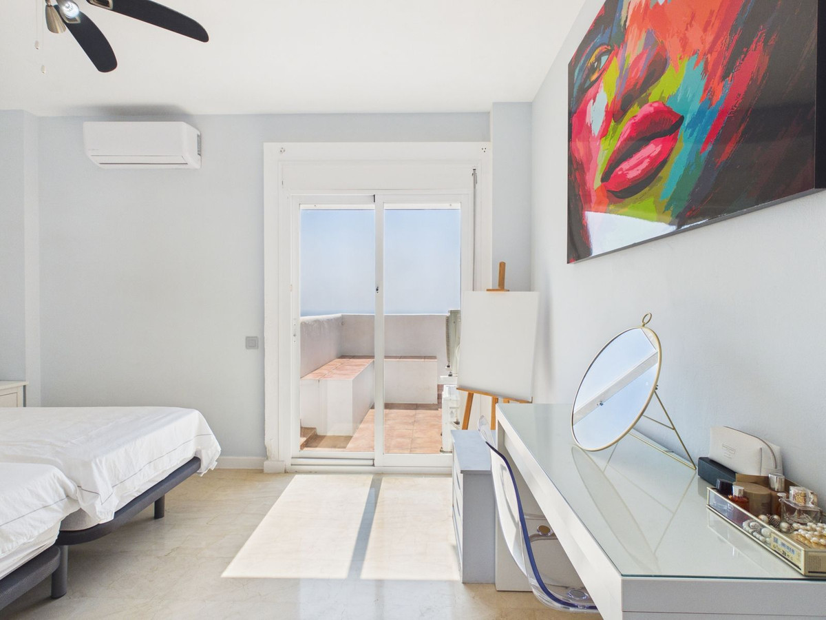 2 Bed Apartment for sale in Manilva Costa Del Sol, Málaga, Spain