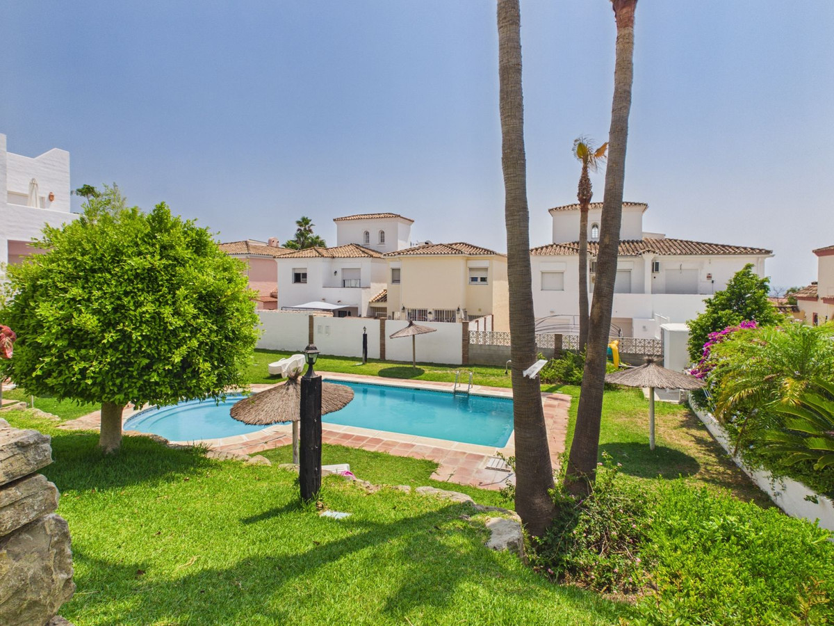 2 Bed Apartment for sale in Manilva Costa Del Sol, Málaga, Spain