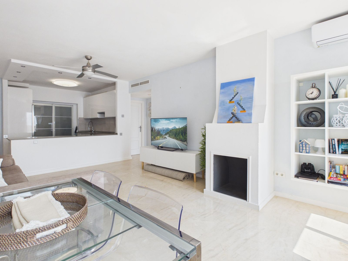 2 Bed Apartment for sale in Manilva Costa Del Sol, Málaga, Spain