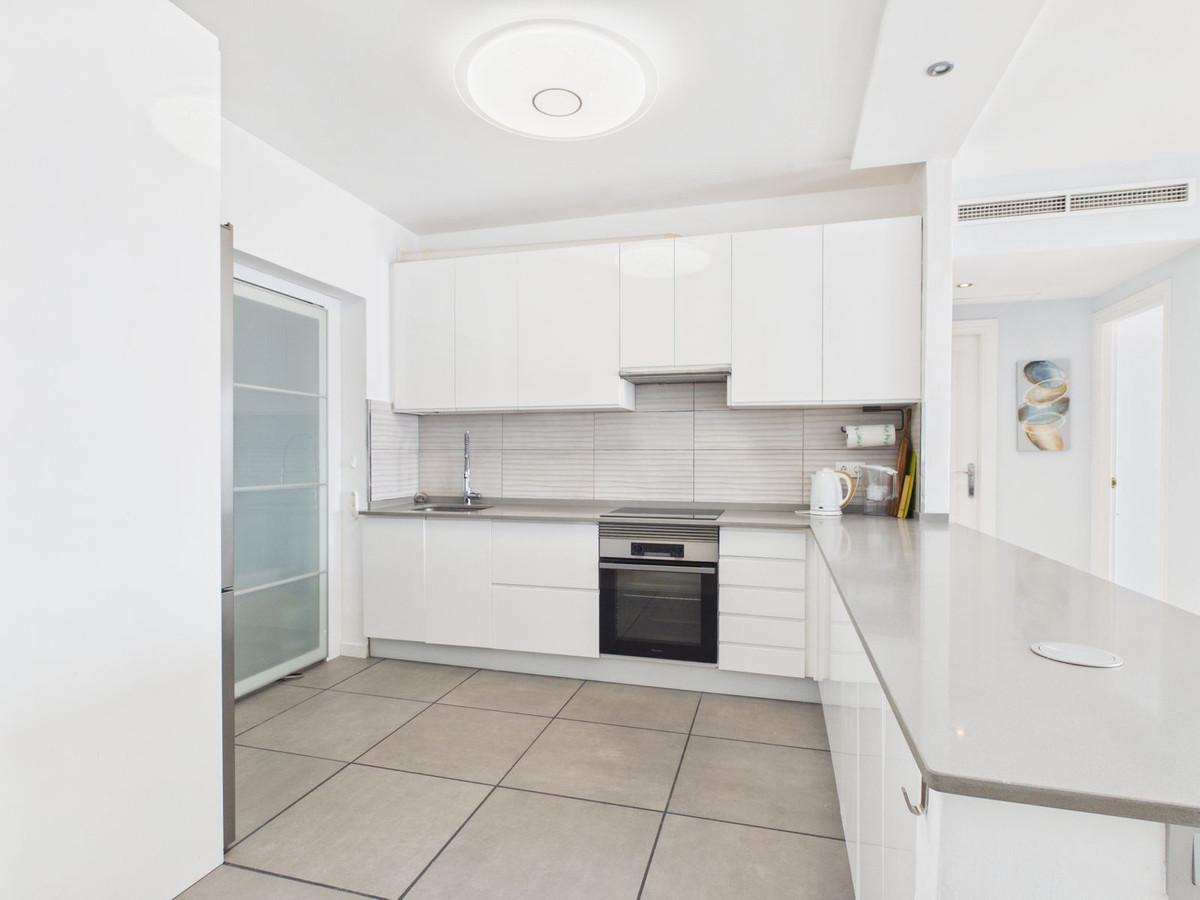 2 Bed Apartment for sale in Manilva Costa Del Sol, Málaga, Spain