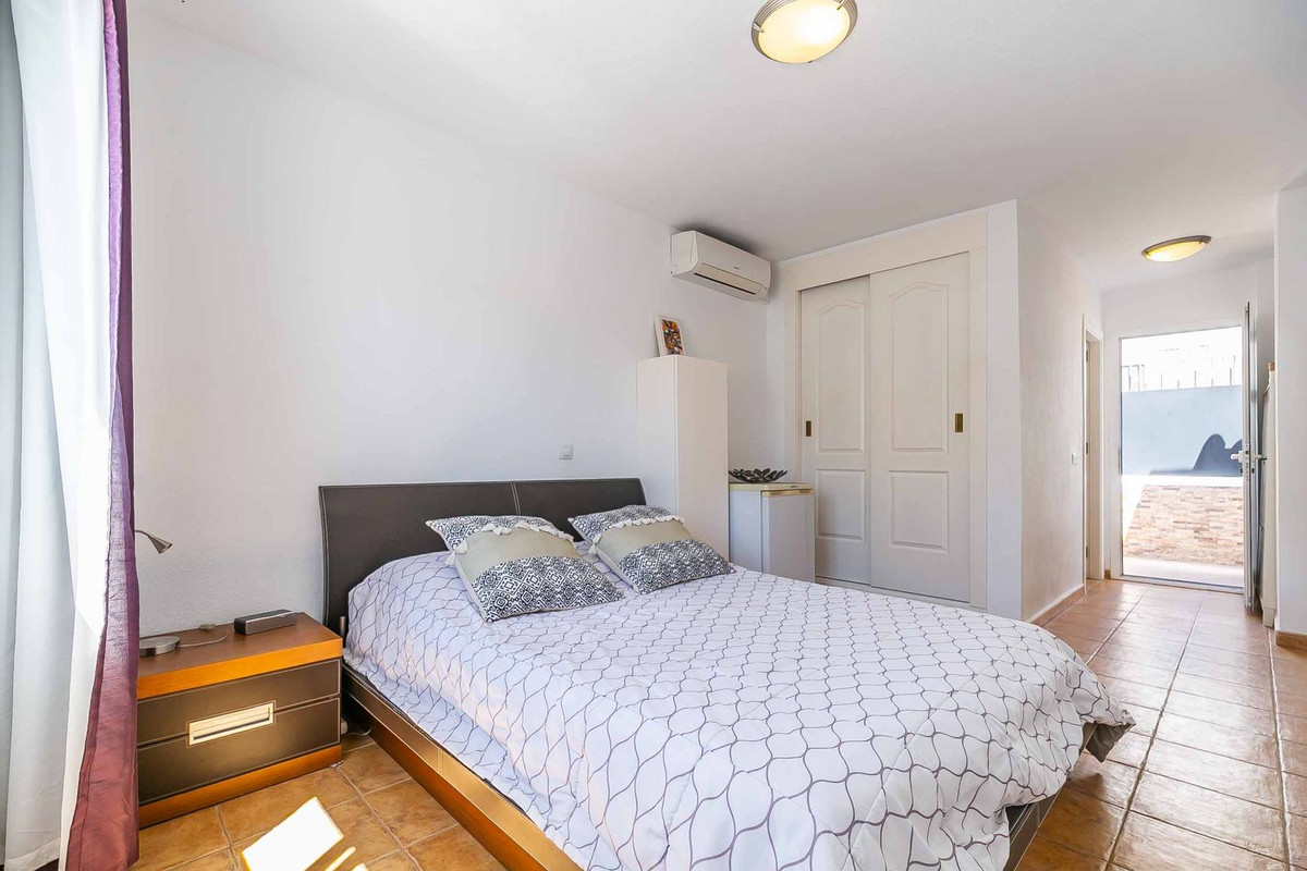 3 Bed Townhouse for sale in Fuengirola Costa Del Sol, Málaga, Spain