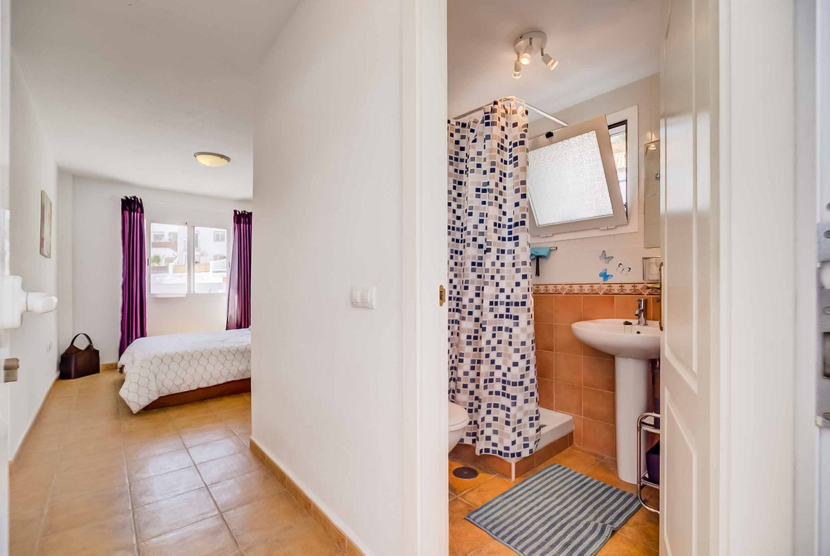 3 Bed Townhouse for sale in Fuengirola Costa Del Sol, Málaga, Spain