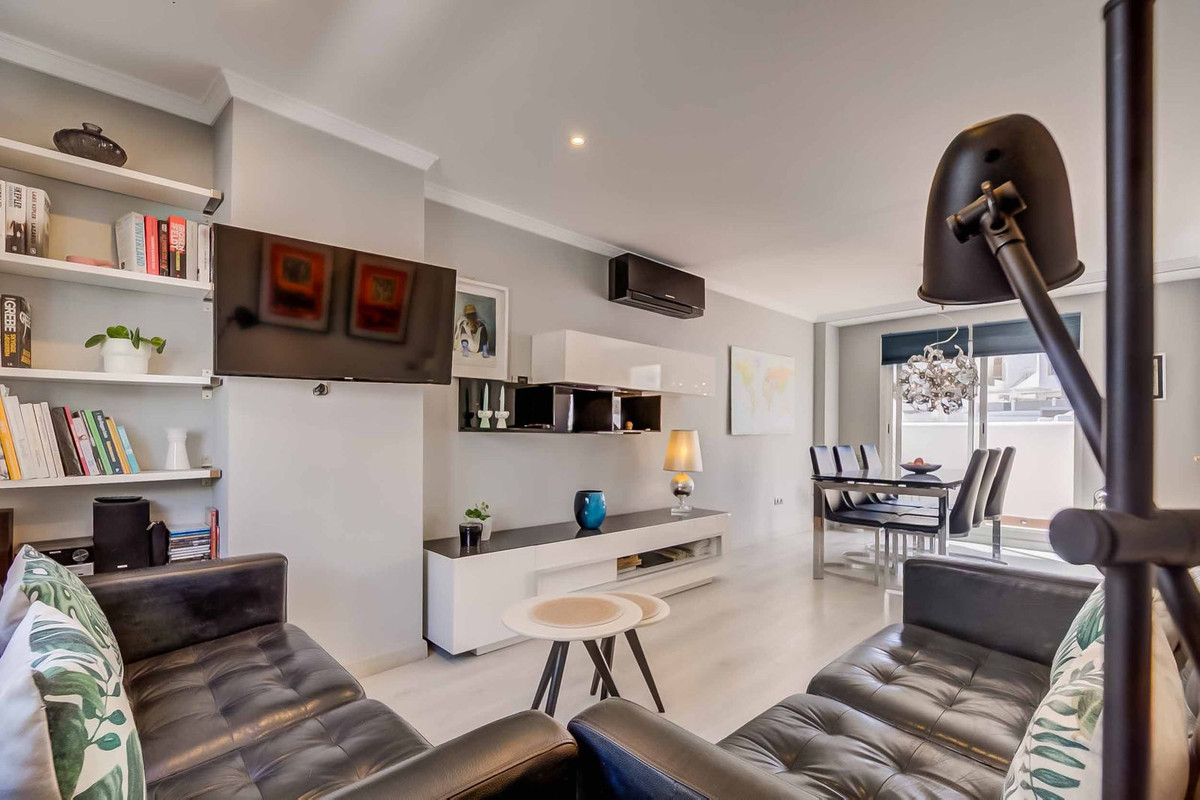 3 Bed Townhouse for sale in Fuengirola Costa Del Sol, Málaga, Spain