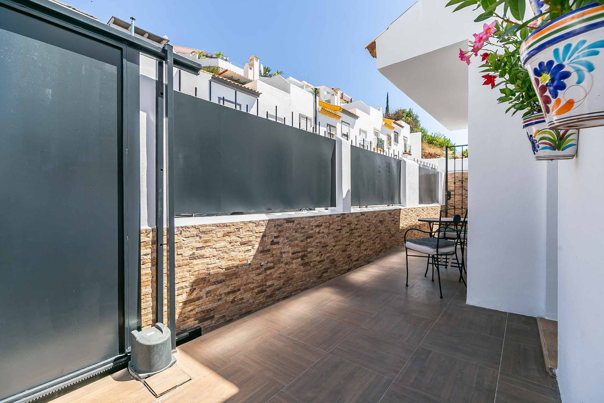 3 Bed Townhouse for sale in Fuengirola Costa Del Sol, Málaga, Spain