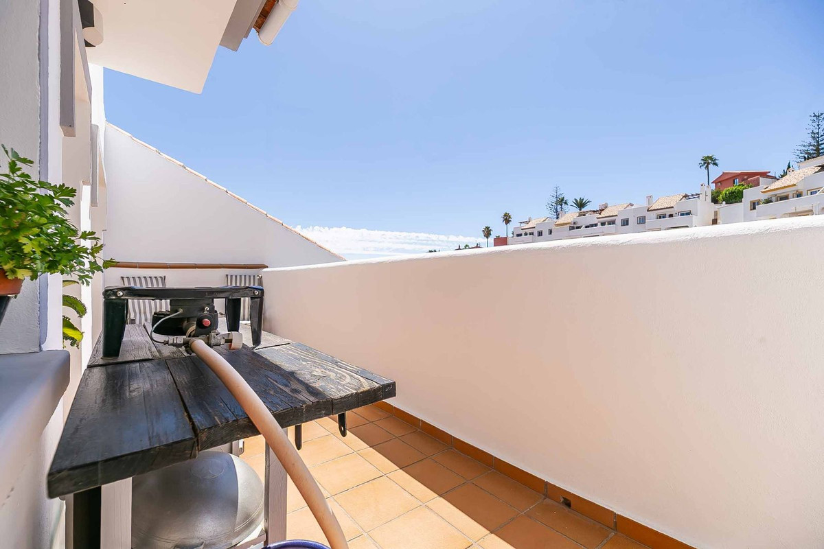 3 Bed Townhouse for sale in Fuengirola Costa Del Sol, Málaga, Spain