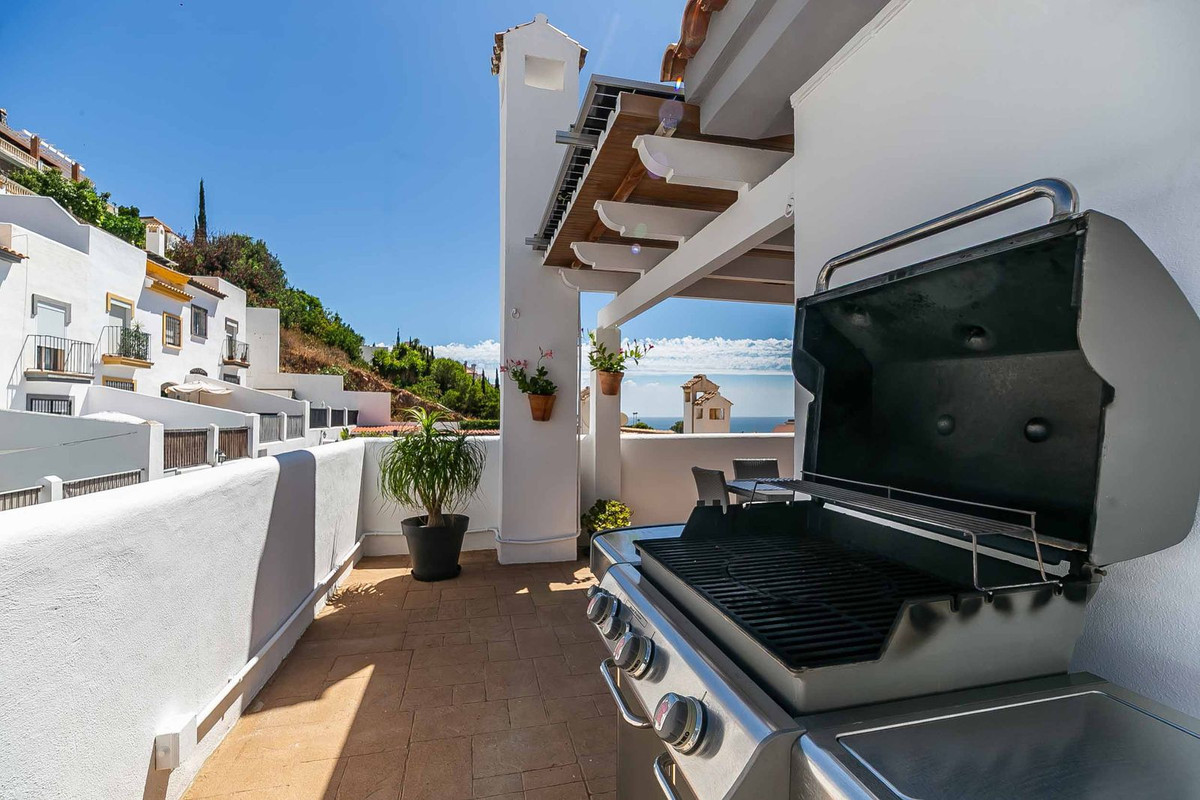 3 Bed Townhouse for sale in Fuengirola Costa Del Sol, Málaga, Spain