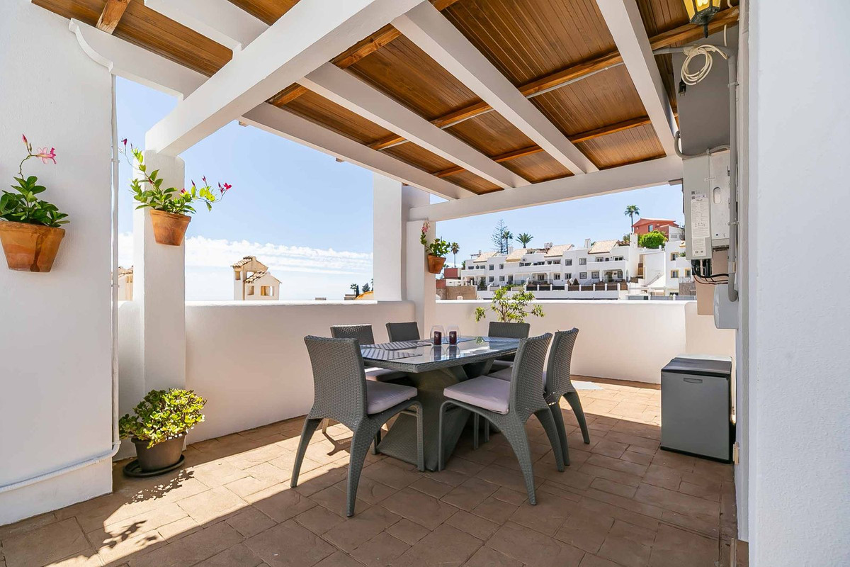 3 Bed Townhouse for sale in Fuengirola Costa Del Sol, Málaga, Spain