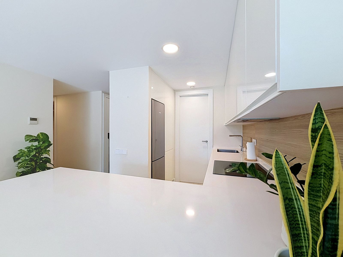Se vende Apartamento Planta Baja de 2 dormitorios en Costa Del Sol, Málaga, España