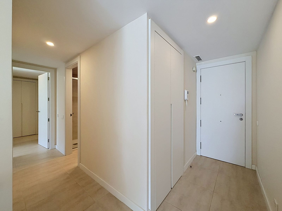 Se vende Apartamento Planta Baja de 2 dormitorios en Costa Del Sol, Málaga, España
