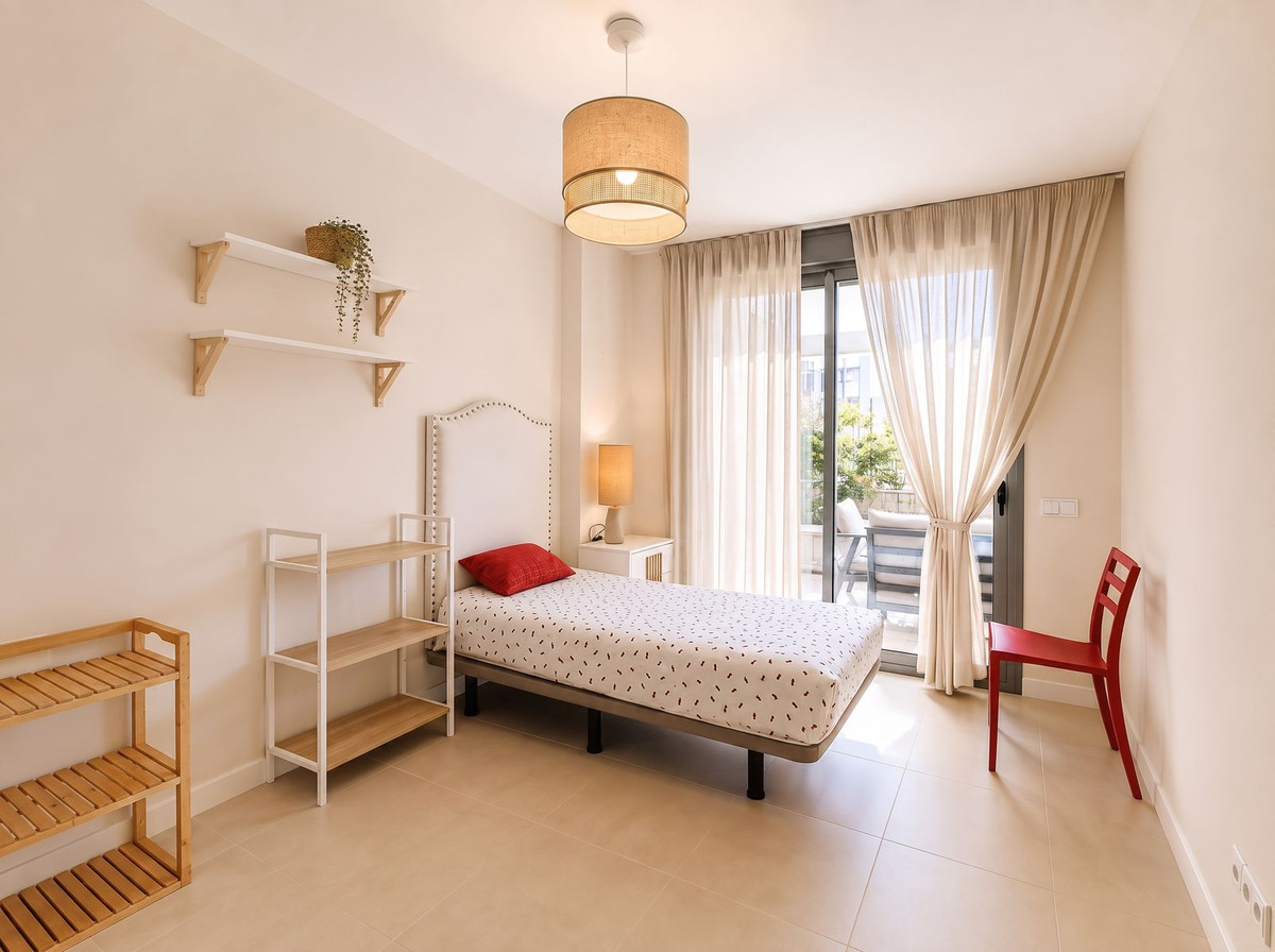 Se vende Apartamento Planta Baja de 2 dormitorios en Costa Del Sol, Málaga, España