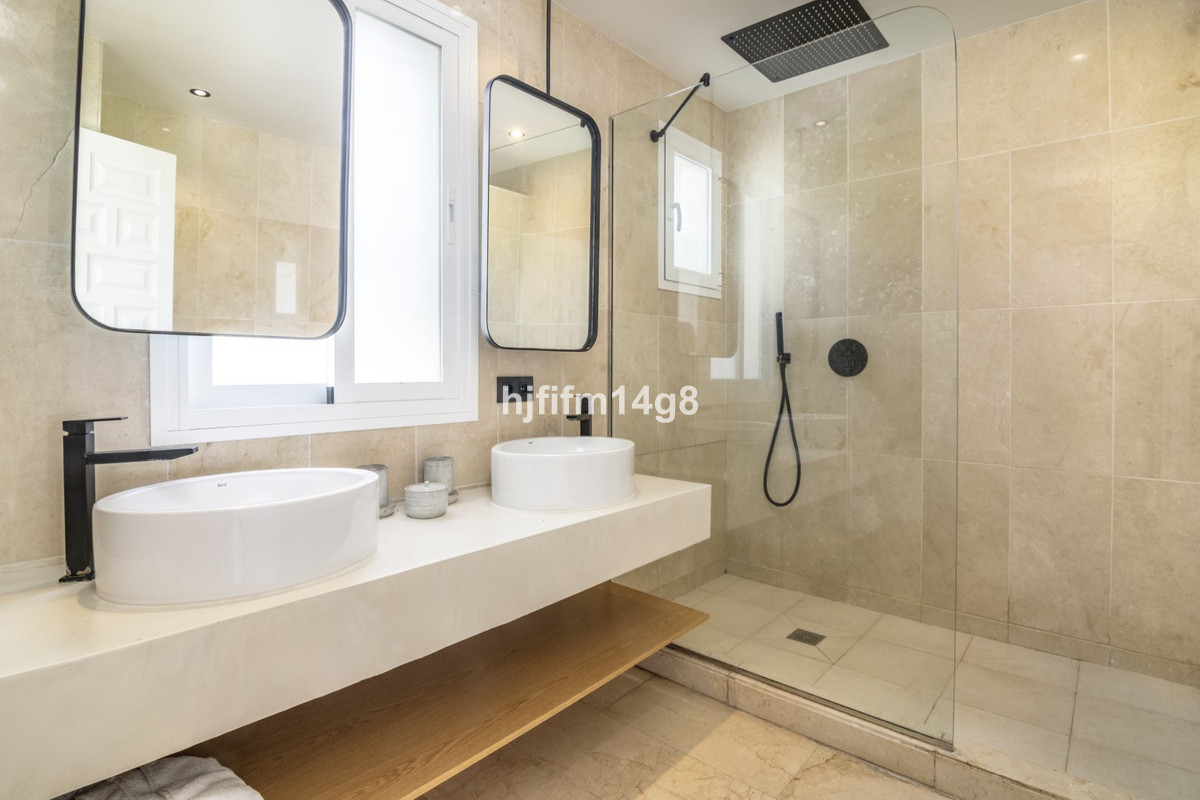 3 Bed Townhouse for sale in Nueva Andalucía Costa Del Sol, Málaga, Spain