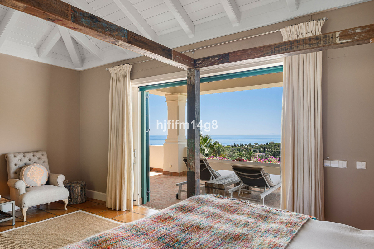 Se vende Villa - Chalet de 5 dormitorios en Costa Del Sol, Málaga, España