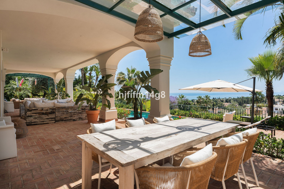 Se vende Villa - Chalet de 5 dormitorios en Costa Del Sol, Málaga, España