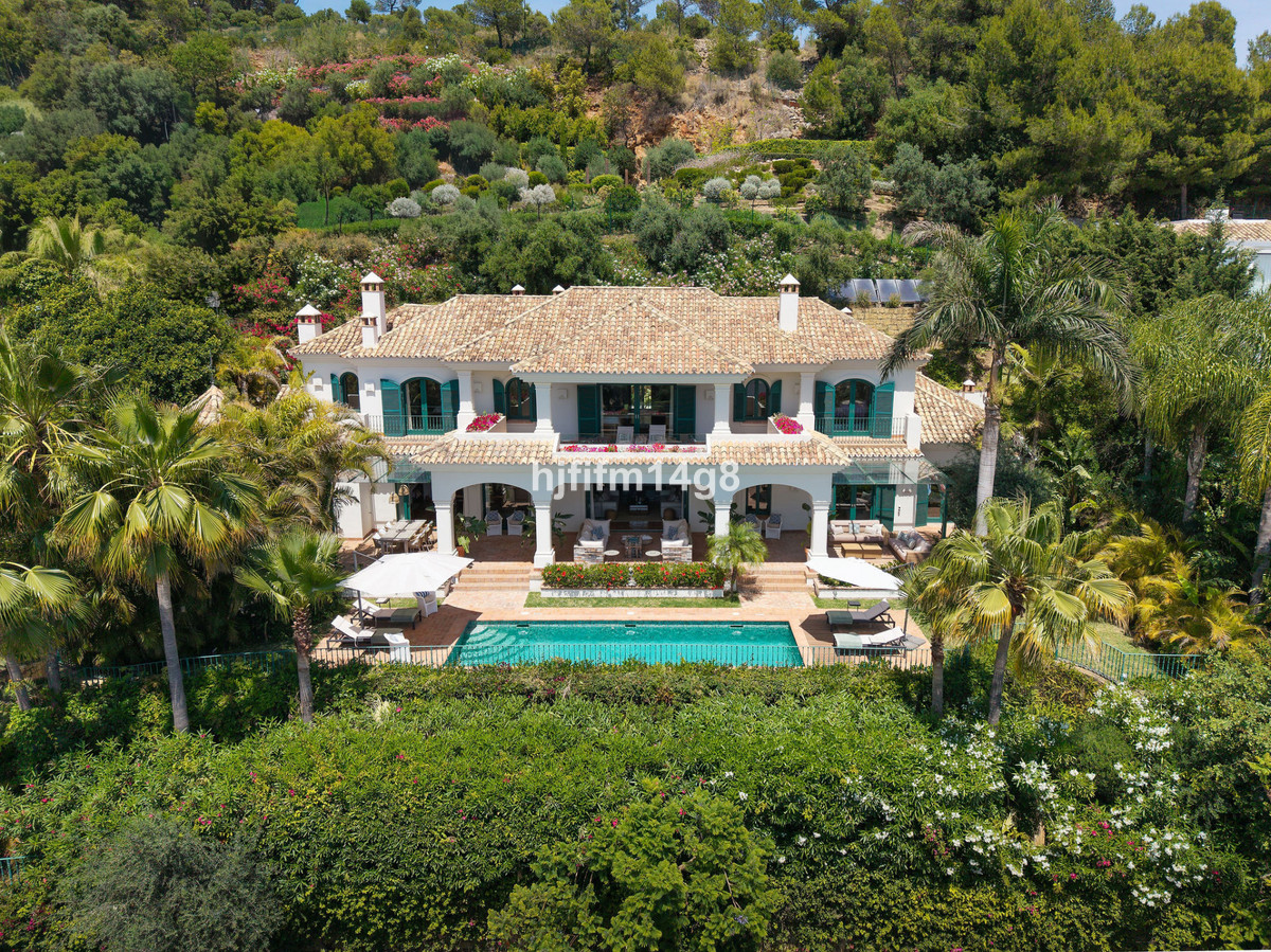 Se vende Villa - Chalet de 5 dormitorios en Costa Del Sol, Málaga, España