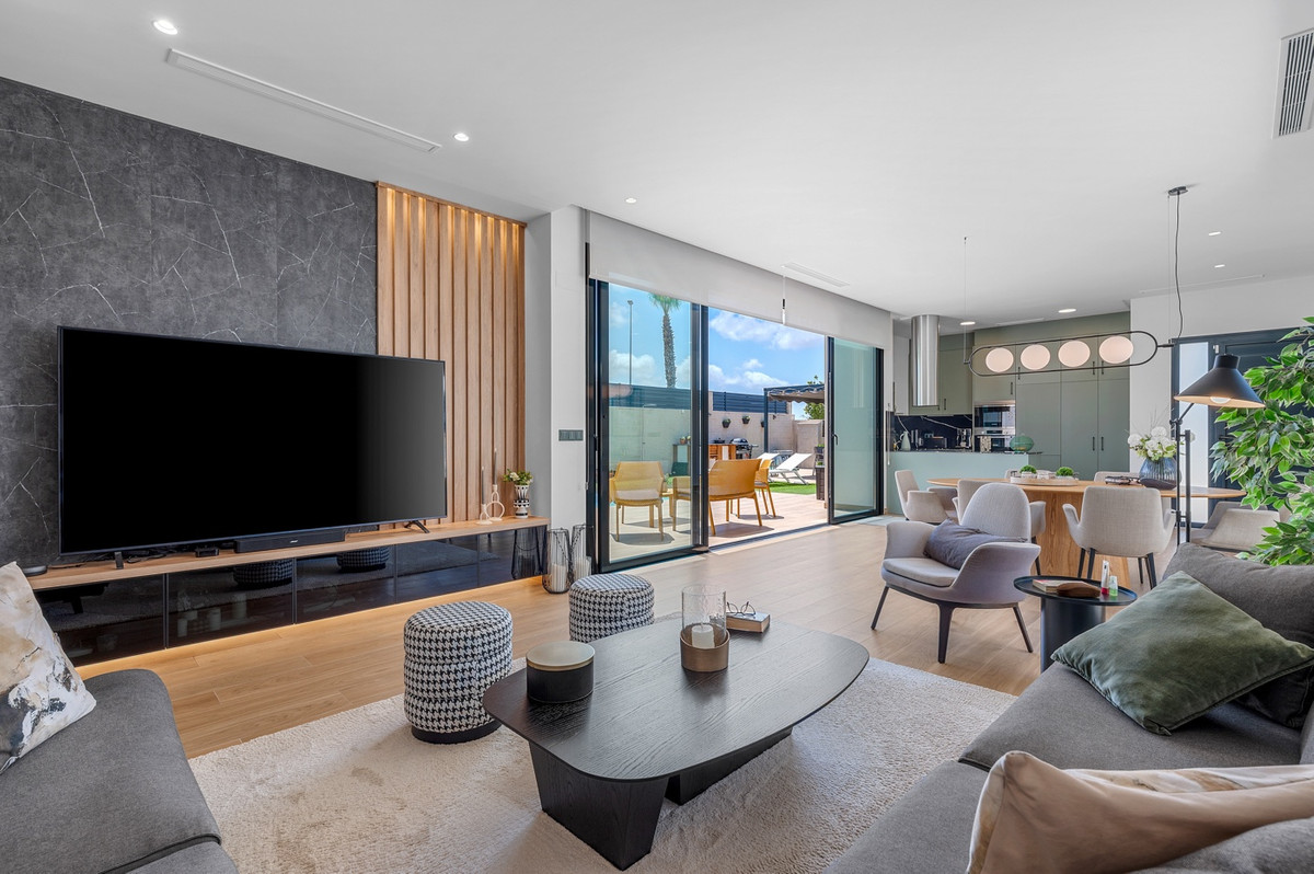 Se vende Villa - Chalet de 3 dormitorios en Costa Blanca, Alicante, España
