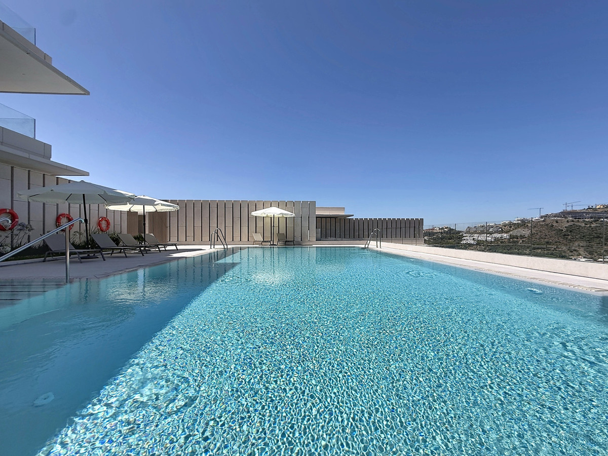 3 Bed Apartment for sale in Benahavís Costa Del Sol, Málaga, Spain