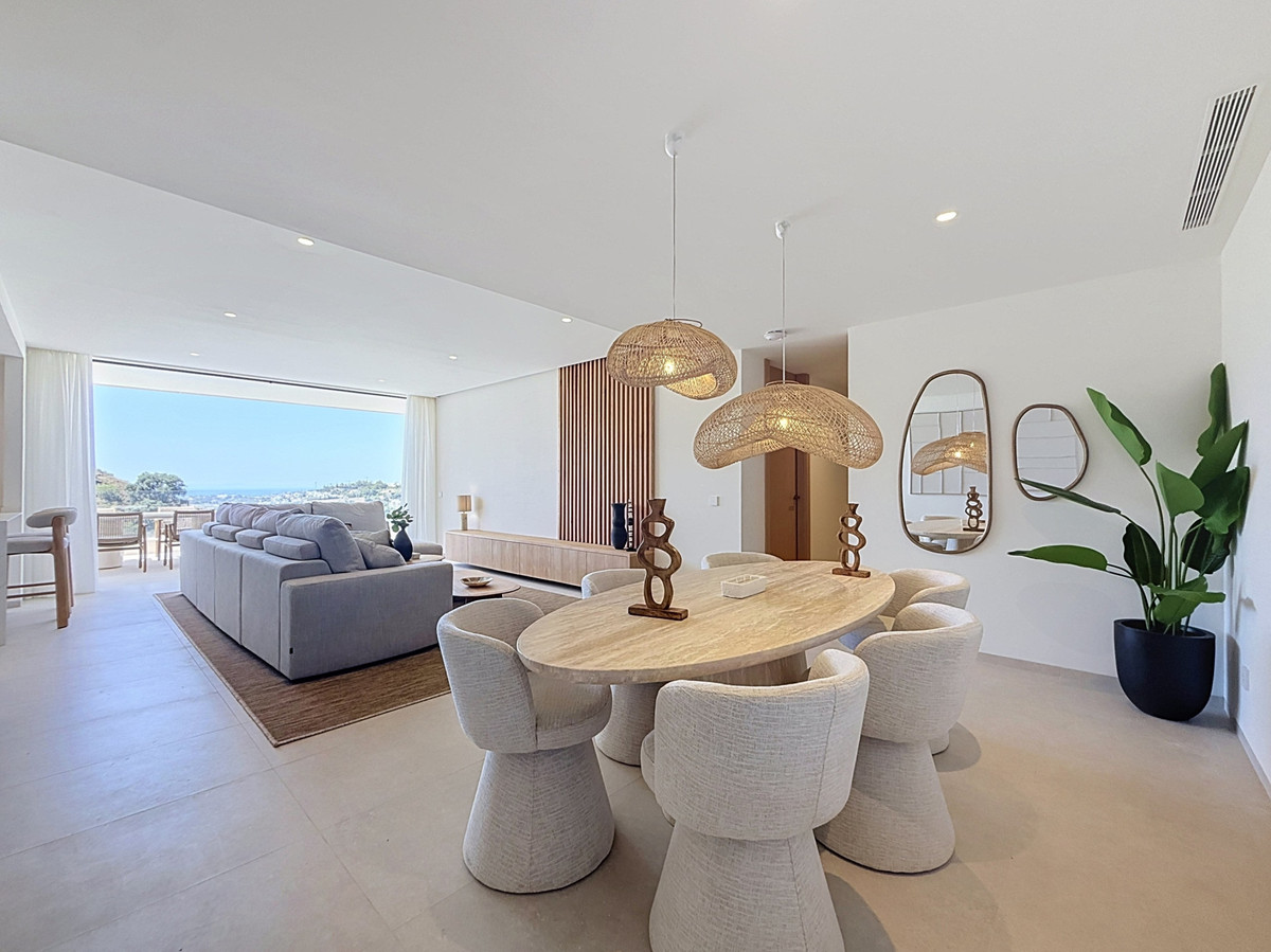 3 Bed Apartment for sale in Benahavís Costa Del Sol, Málaga, Spain