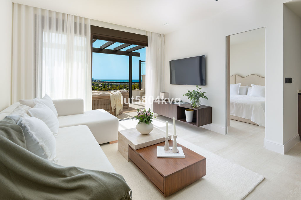 3 Bed Apartment for sale in La Quinta Costa Del Sol, Málaga, Spain