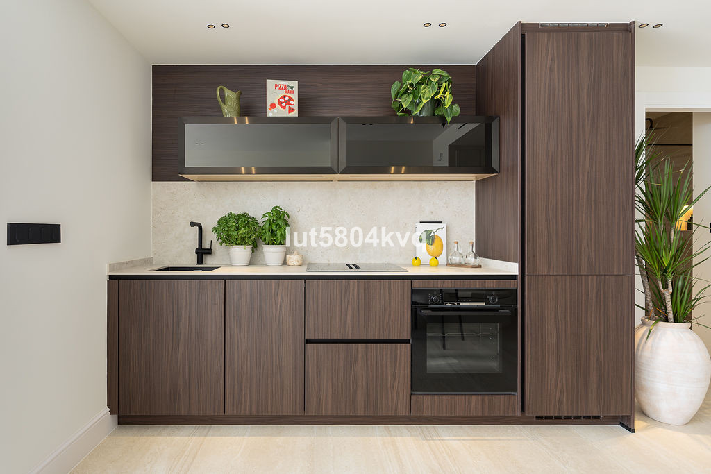 3 Bed Apartment for sale in La Quinta Costa Del Sol, Málaga, Spain