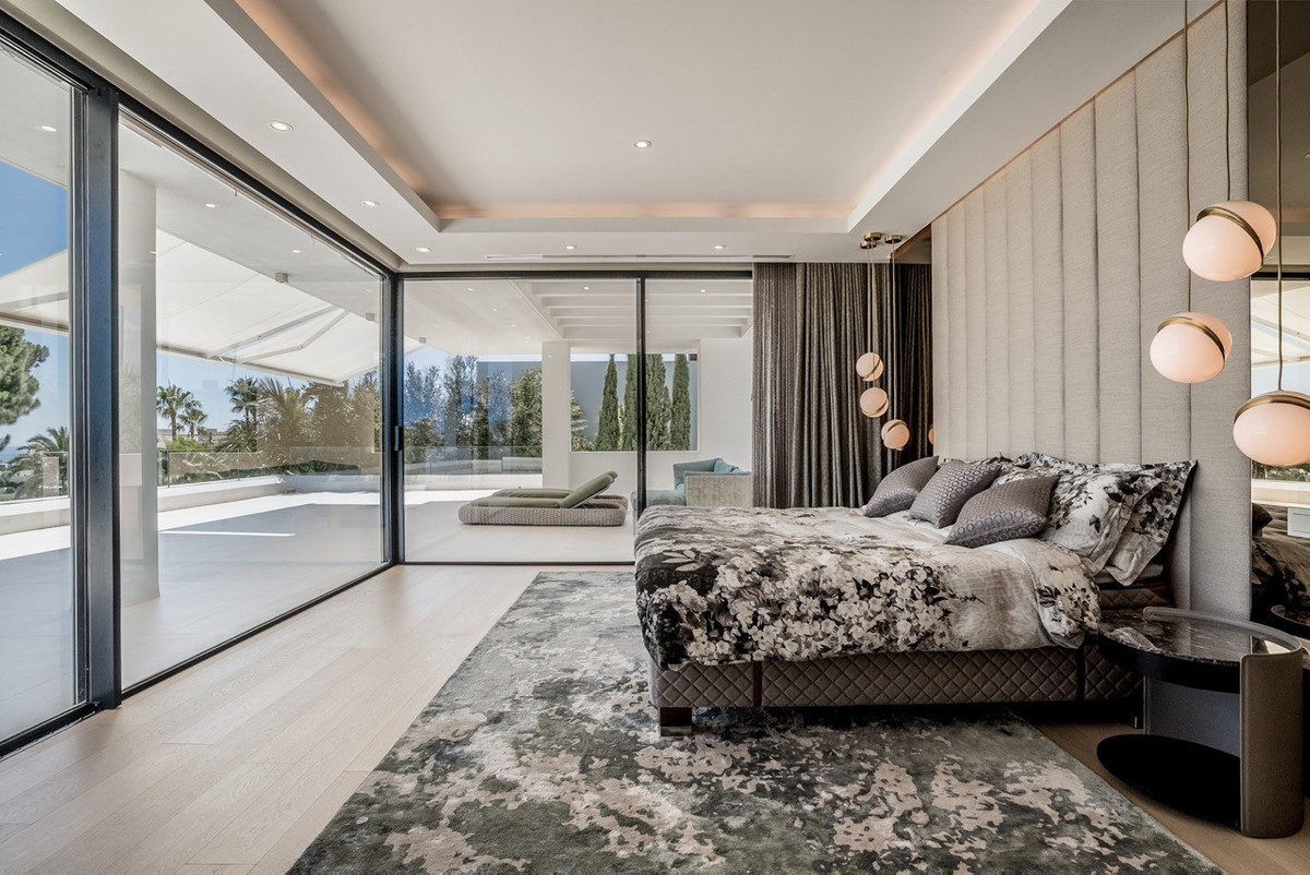 Se vende Villa - Chalet de 5 dormitorios en Costa Del Sol, Málaga, España