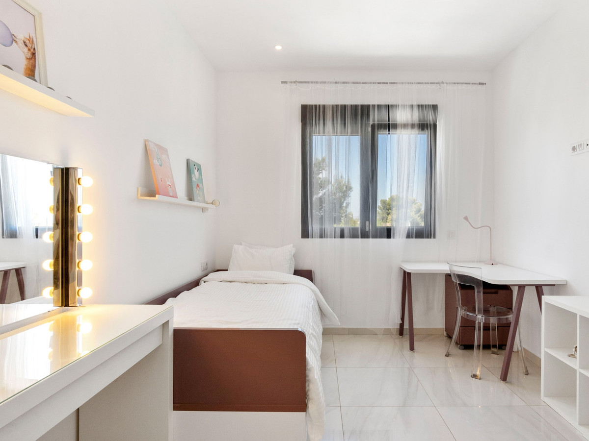 3 Bed Townhouse for sale in Orihuela Costa Costa Blanca, Alicante, Spain