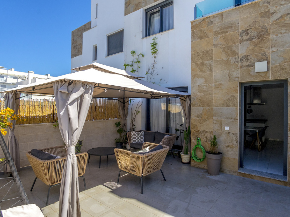 3 Bed Townhouse for sale in Orihuela Costa Costa Blanca, Alicante, Spain