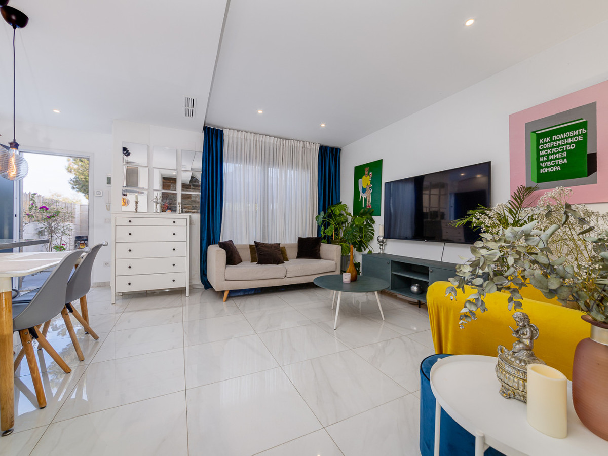 3 Bed Townhouse for sale in Orihuela Costa Costa Blanca, Alicante, Spain