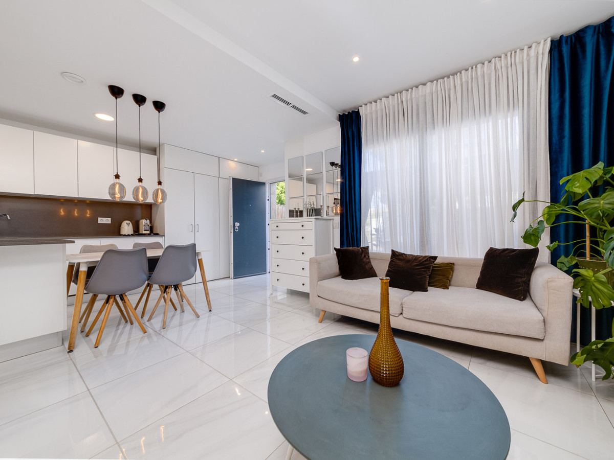 3 Bed Townhouse for sale in Orihuela Costa Costa Blanca, Alicante, Spain