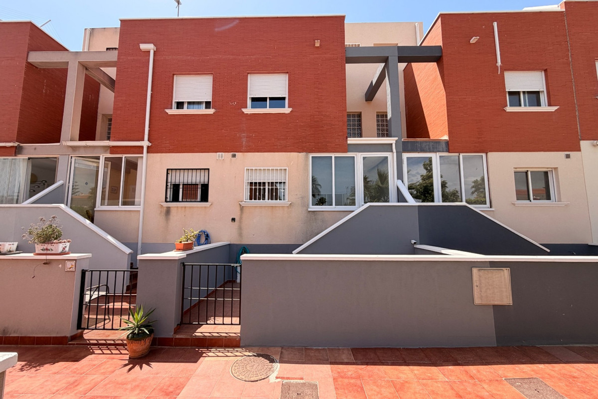 3 Bed Townhouse for sale in Dona Pepa Costa Blanca, Alicante, Spain