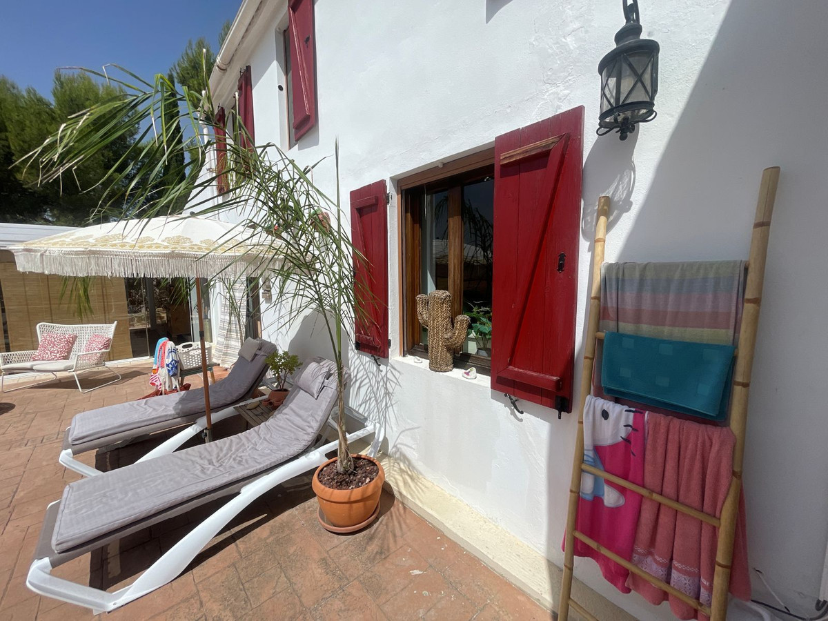 Se vende Cama y Desayuno de 7 dormitorios en Costa Del Sol, Málaga, España
