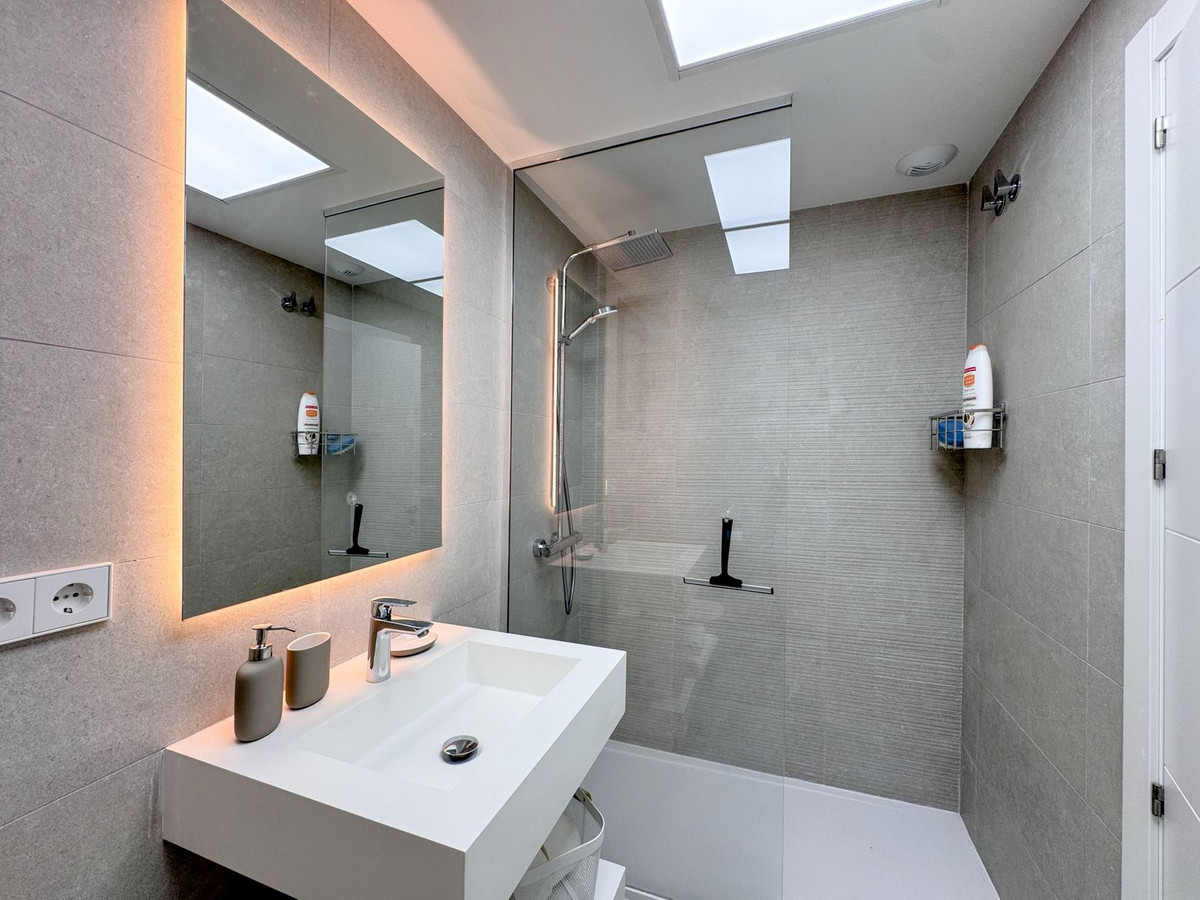 2 Bed Apartment for sale in Calanova Golf Costa Del Sol, Málaga, Spain