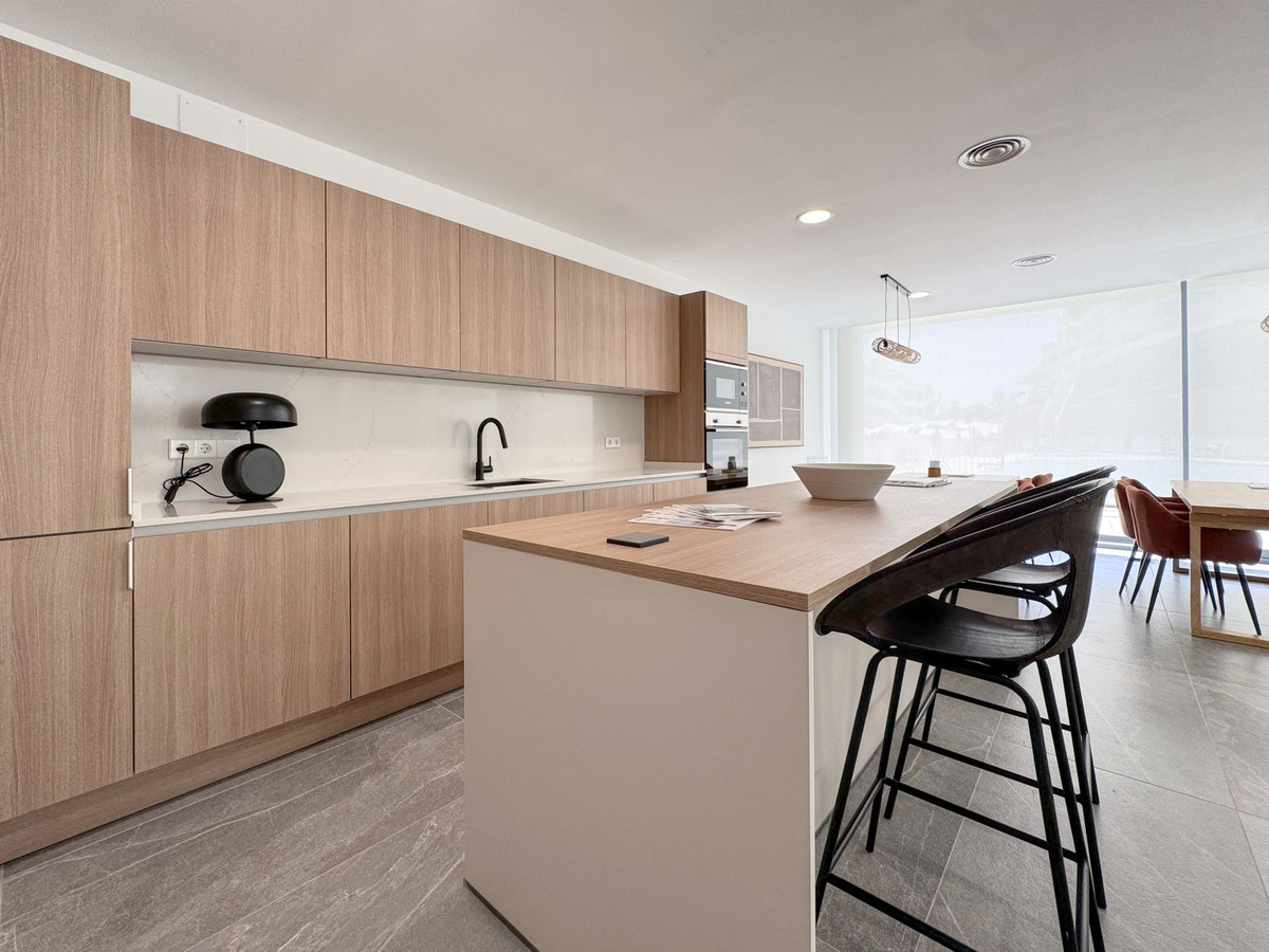 2 Bed Apartment for sale in Calanova Golf Costa Del Sol, Málaga, Spain