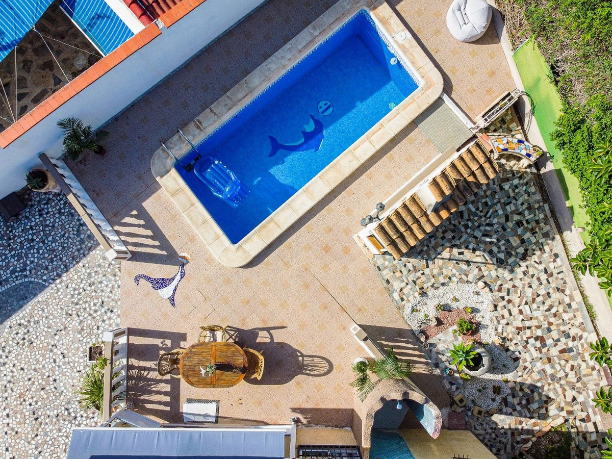 Se vende Villa - Chalet de 6 dormitorios en Costa Blanca, Alicante, España