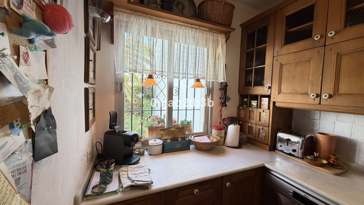 Se vende Apartamento Planta Media de 2 dormitorios en Costa Del Sol, Málaga, España