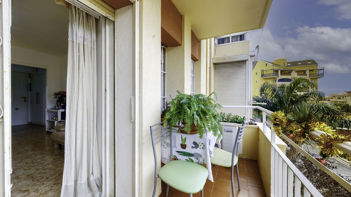Se vende Apartamento Planta Media de 1 dormitorios en Costa Del Sol, Málaga, España