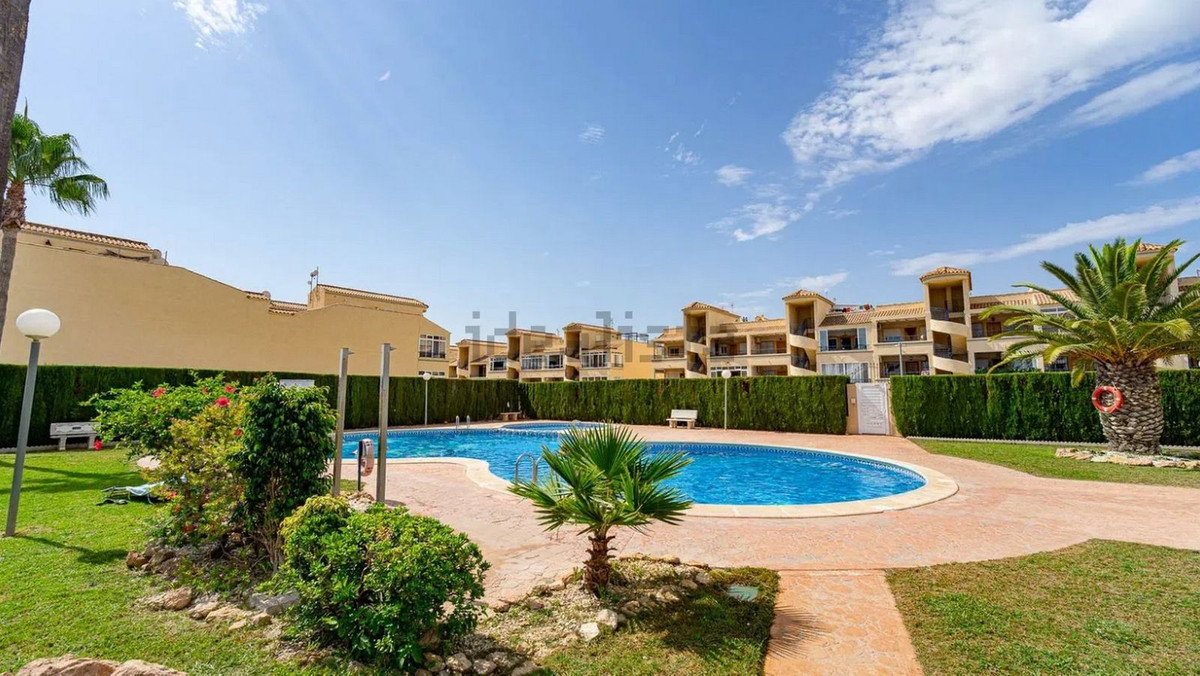 2 Bed Apartment for sale in Punta Prima Costa Blanca, Alicante, Spain