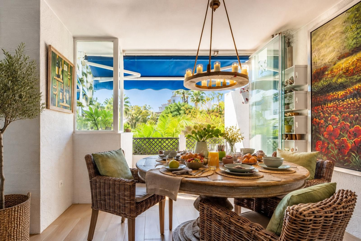 Se vende Apartamento Planta Baja de 2 dormitorios en Costa Del Sol, Málaga, España