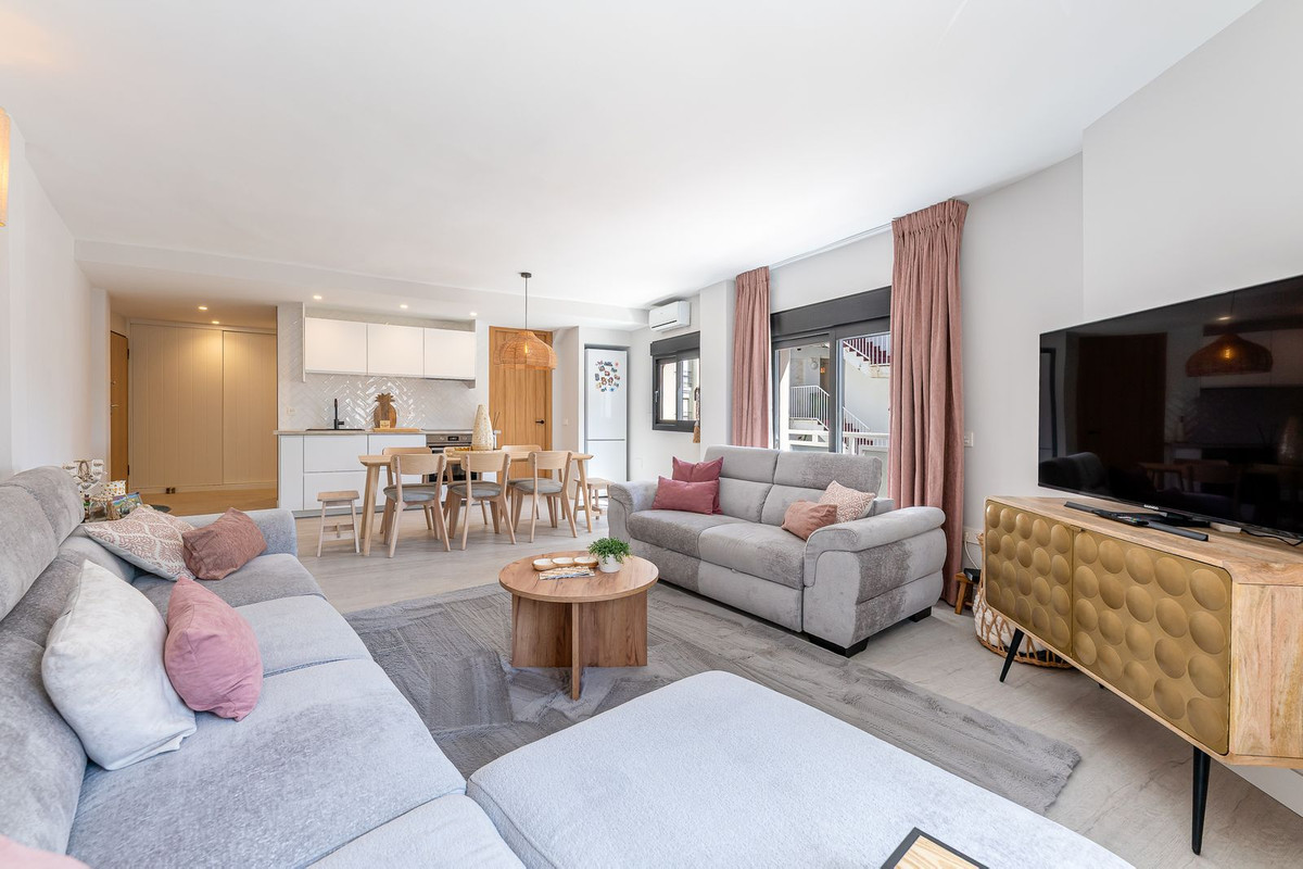 Se vende Dúplex de 2 dormitorios en Costa Del Sol, Málaga, España
