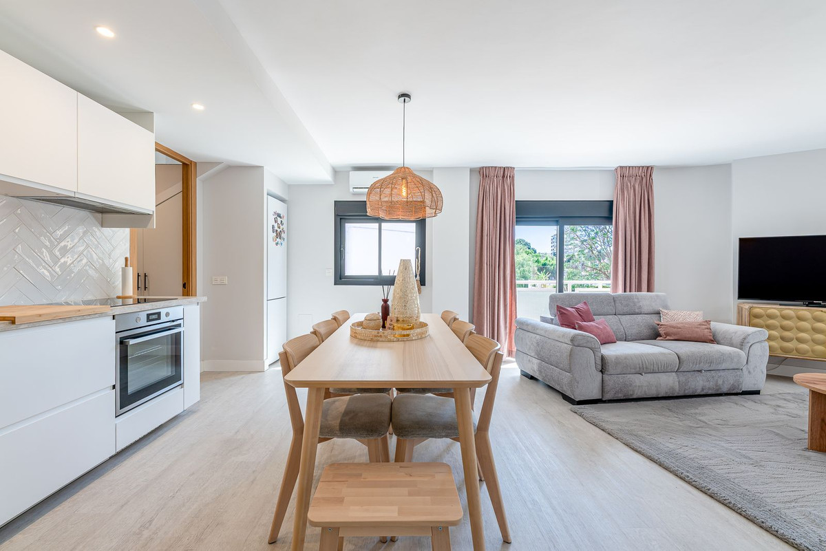 Se vende Dúplex de 2 dormitorios en Costa Del Sol, Málaga, España