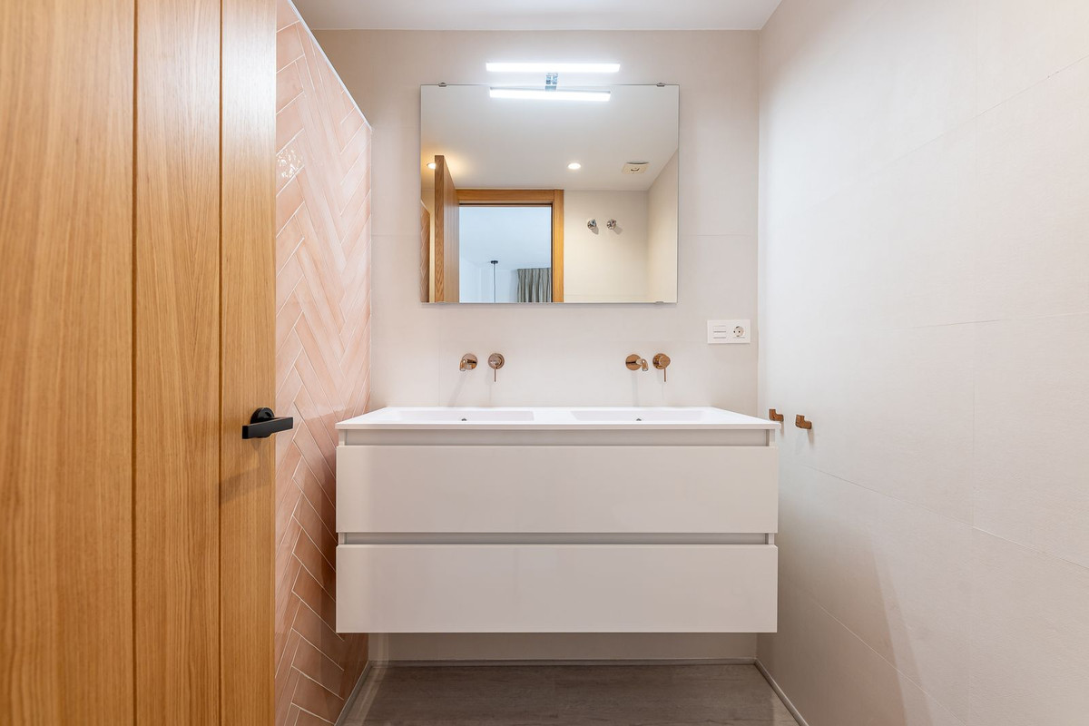 Se vende Dúplex de 2 dormitorios en Costa Del Sol, Málaga, España