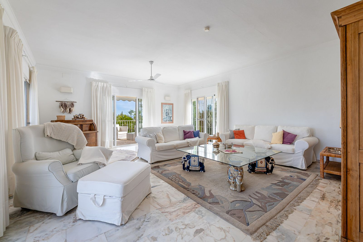 Se vende Villa - Chalet de 4 dormitorios en Costa Del Sol, Málaga, España