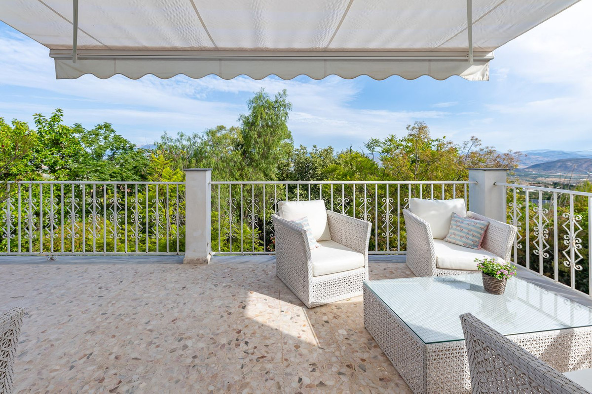 Se vende Villa - Chalet de 4 dormitorios en Costa Del Sol, Málaga, España