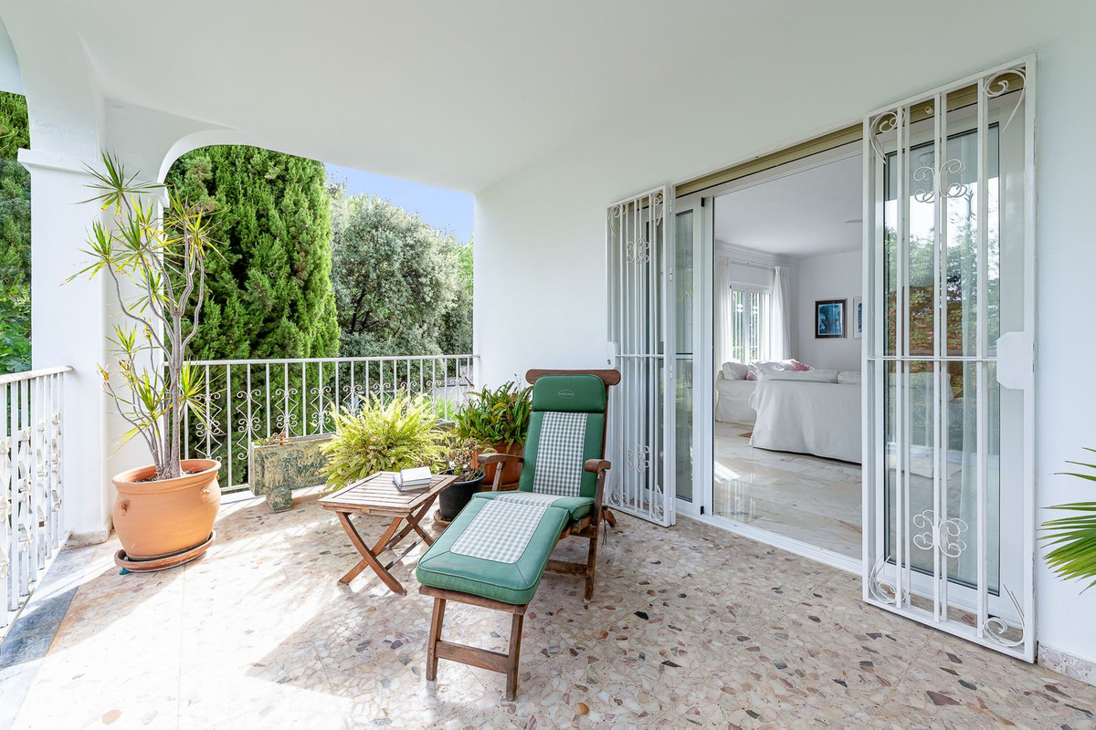 Se vende Villa - Chalet de 4 dormitorios en Costa Del Sol, Málaga, España