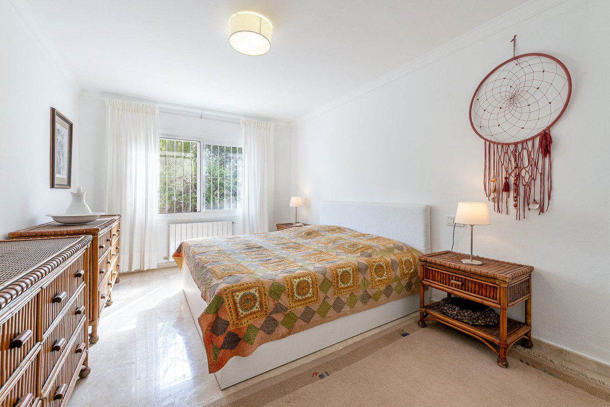 Se vende Villa - Chalet de 4 dormitorios en Costa Del Sol, Málaga, España