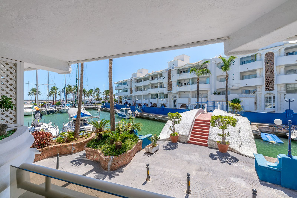 Se vende Apartamento Planta Baja de 1 dormitorios en Costa Del Sol, Málaga, España