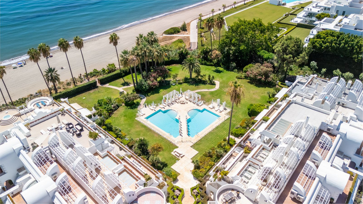 Se vende Apartamento Planta Media de 4 dormitorios en Costa Del Sol, Málaga, España