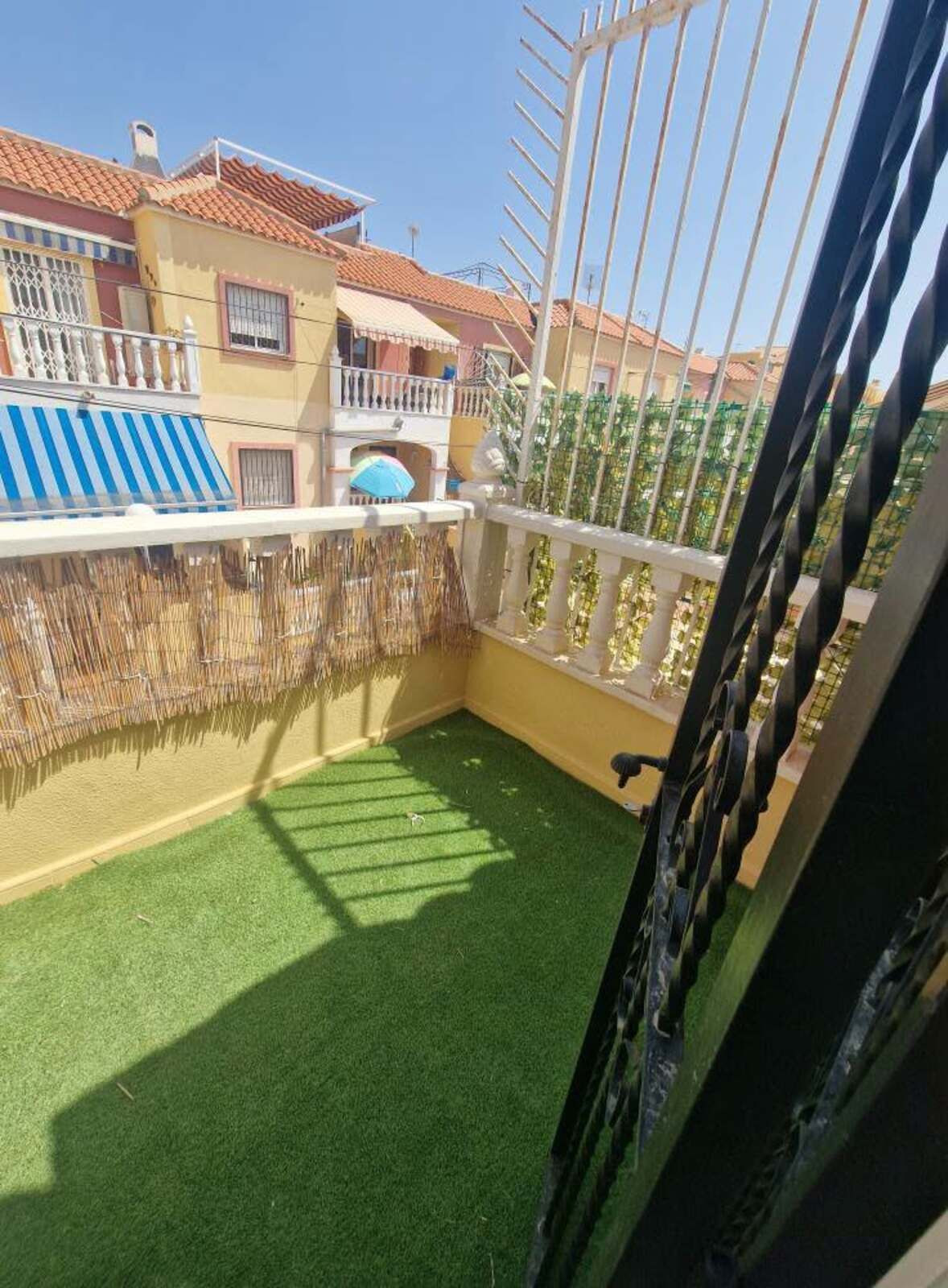 2 Bed Townhouse for sale in Torrevieja Costa Blanca, Alicante, Spain
