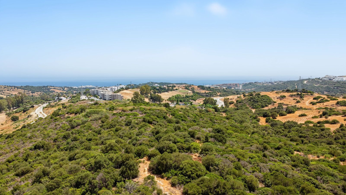 3 Bed Townhouse for sale in Casares Costa Del Sol, Málaga, Spain