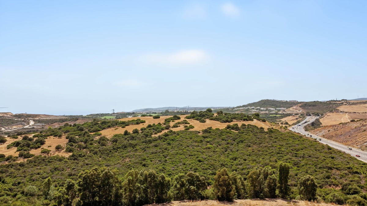 3 Bed Townhouse for sale in Casares Costa Del Sol, Málaga, Spain